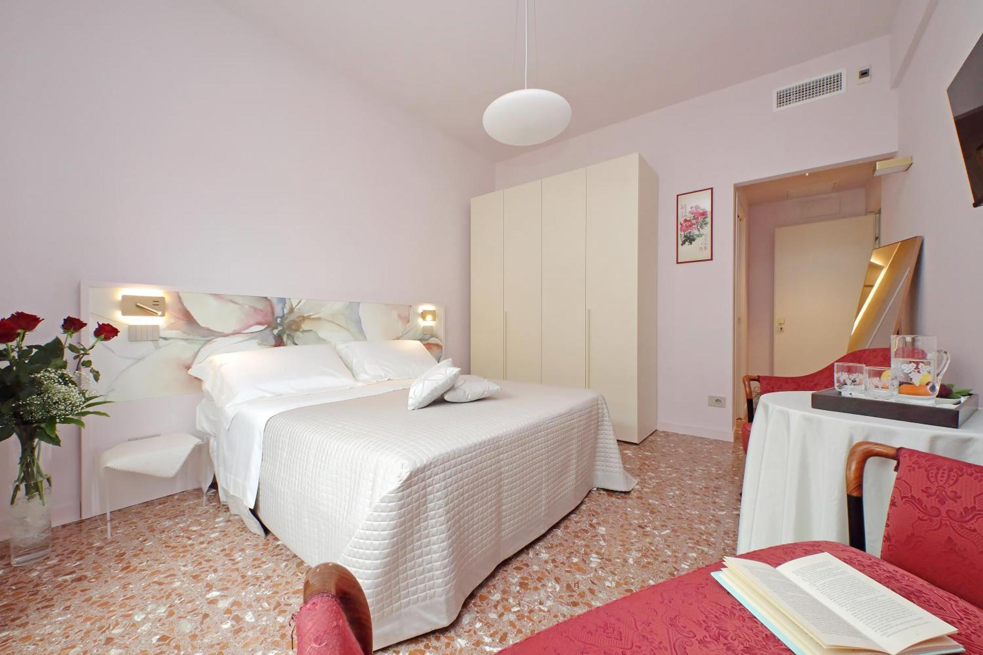 On Rome Affittacamere O Guesthouse Exterior photo